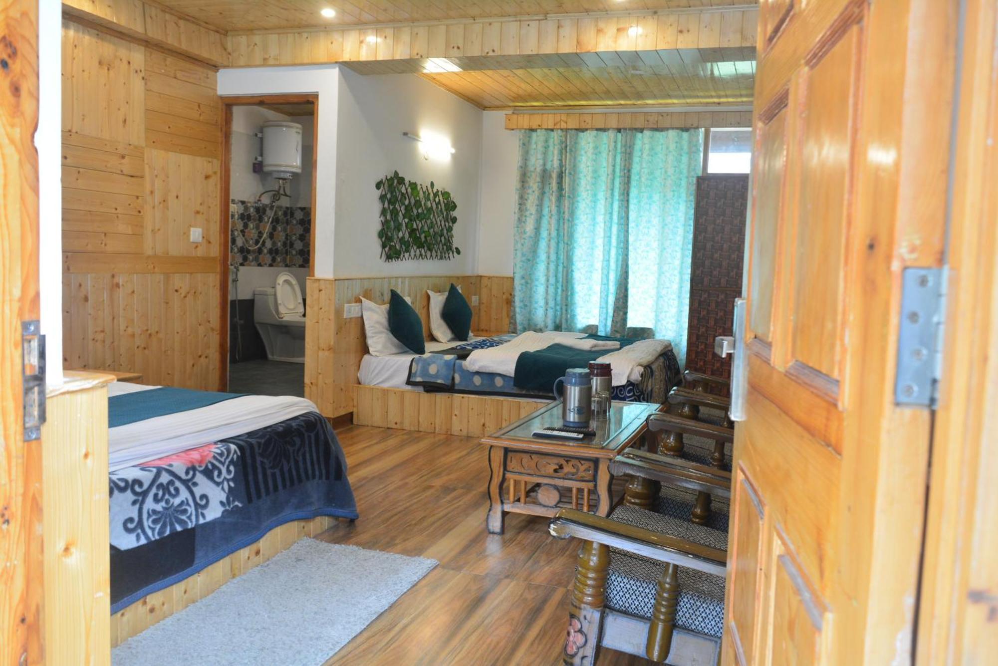 Hotel The Neelgiris Manāli Zewnętrze zdjęcie